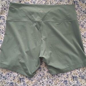 lululemon athletica Sage Green Bike Shorts “align 6inch”